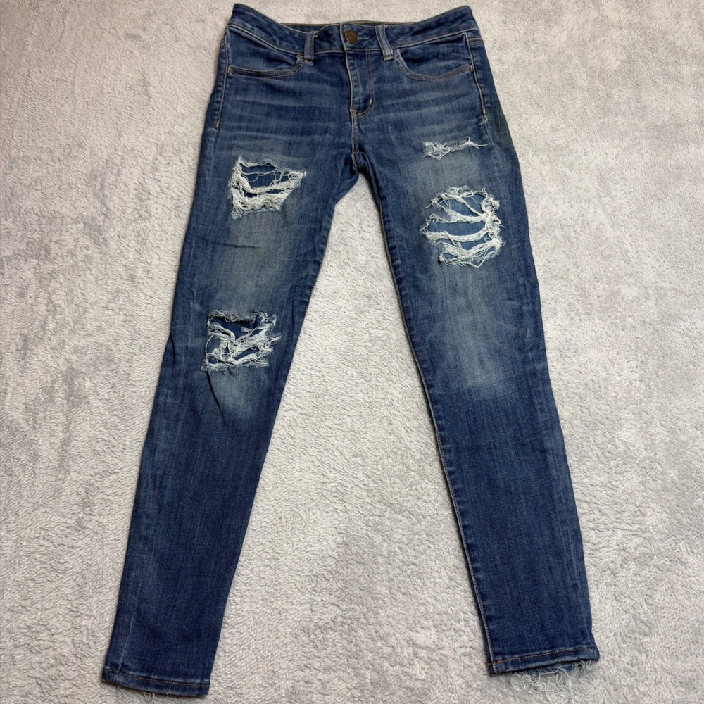 American Eagle Jeans Women's 8 Short Blue Distressed Super Super Stretch X 29/27